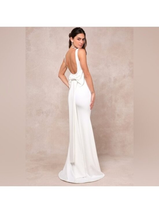 Lulus Dresses & Skirts - Lulu's Ivory Open-Back Bow-Back Wedding Gown